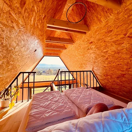 Skyglamp Διαμέρισμα Ustroń