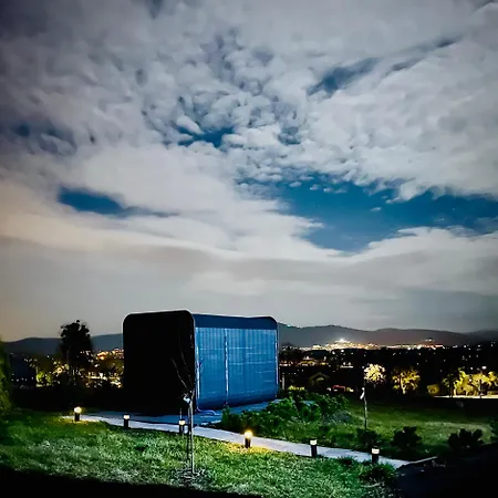 Skyglamp Устронь