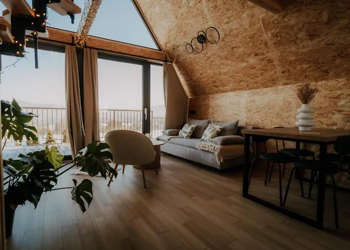 Skyglamp * أوسترون